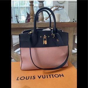 LOUIS VUITTON CITY STEAMER MM LEATHER
